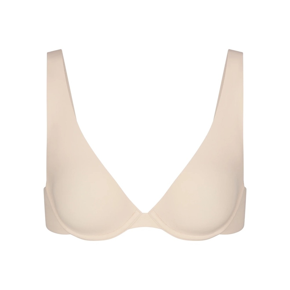 Fits Everbody UNLINED APEX PLUNGE BRA 34C Sand